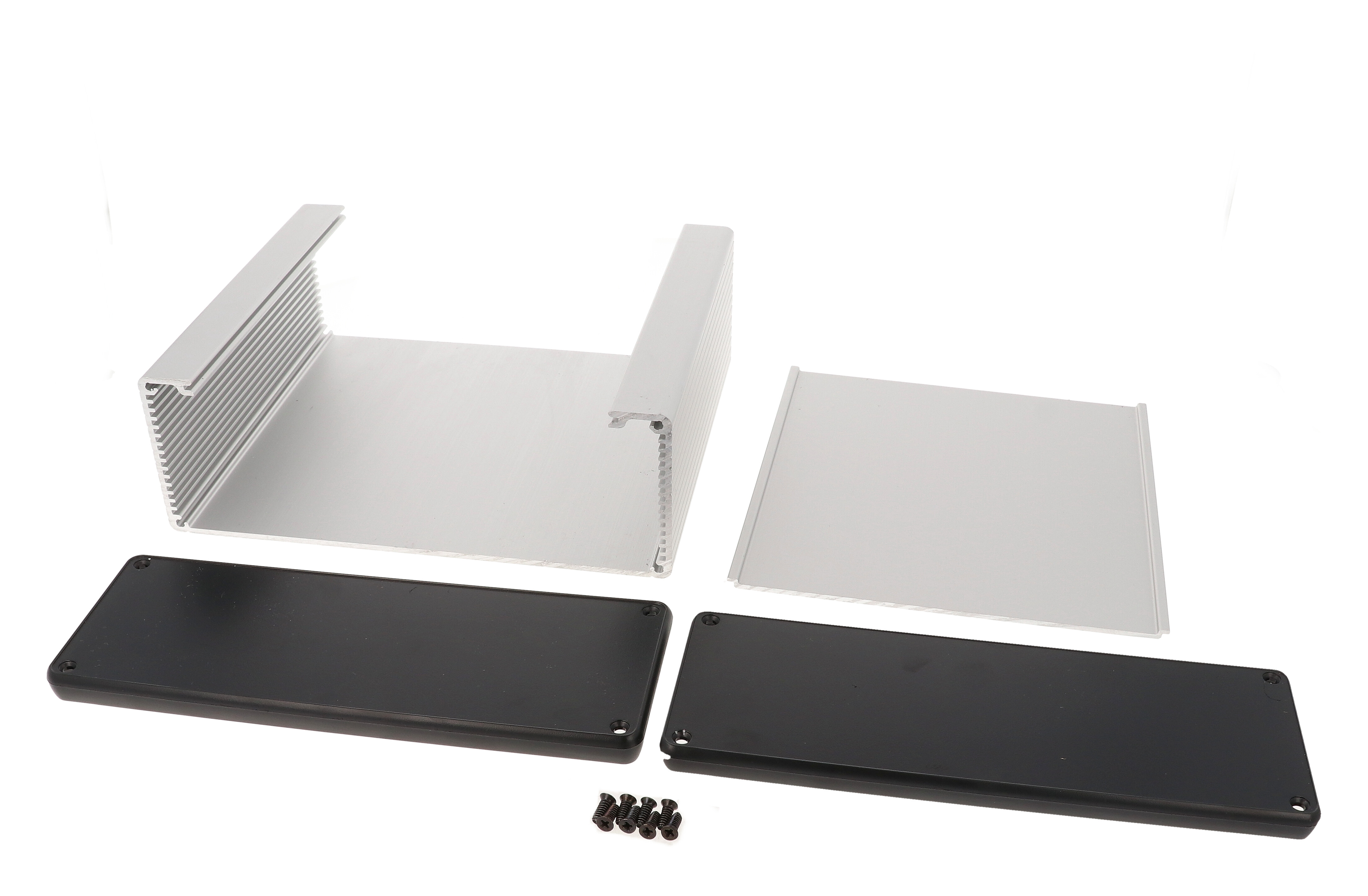 1455U1602 clear anodized extruded aluminum enclosure, 160 x 191 x 66 mm, with closed black plastic end panels