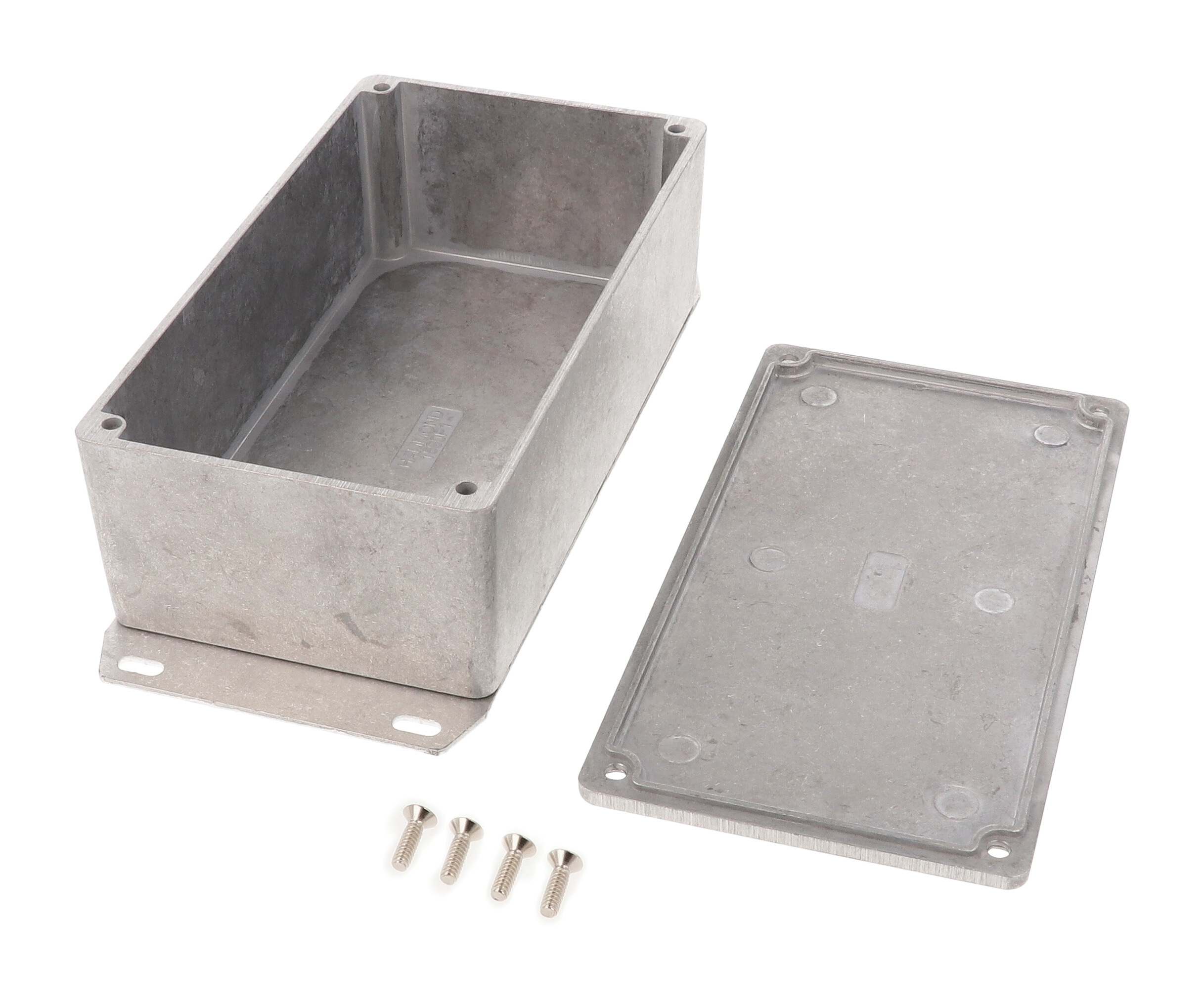 1590P1F natural diecast aluminum 153 x 83 x 50 mm enclosure with welded bottom mounting flange