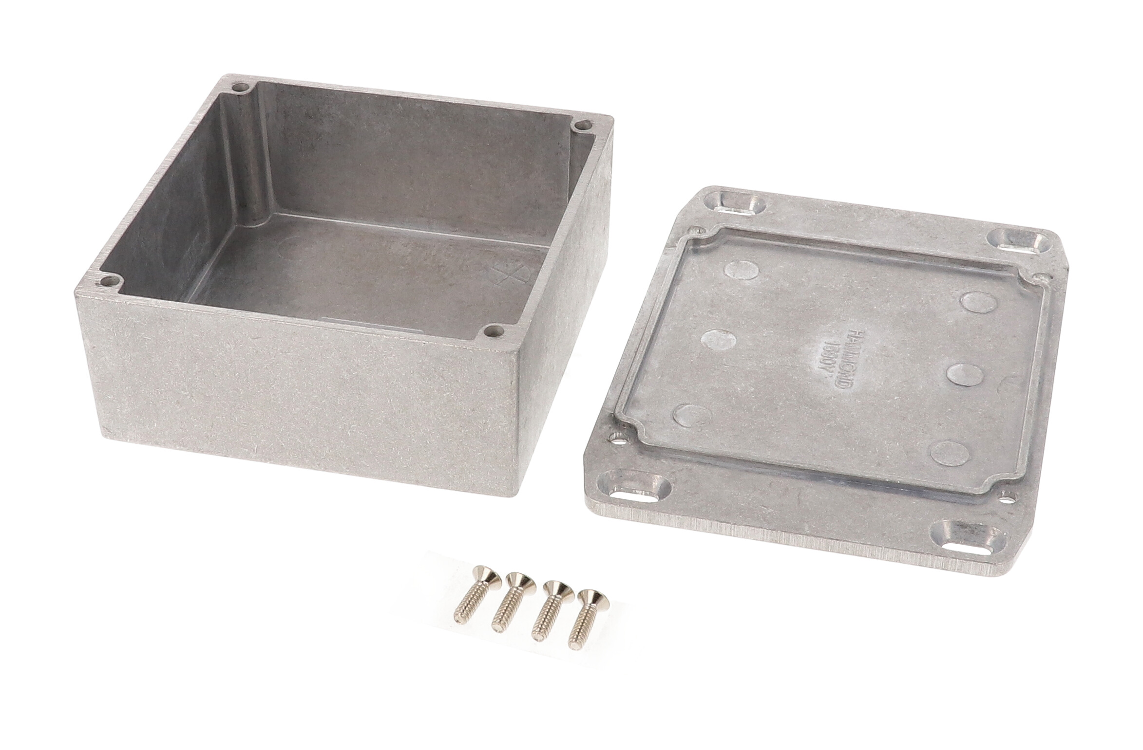 1590YFL natural square diecast aluminum enclosure with wall-mounting flanged lid