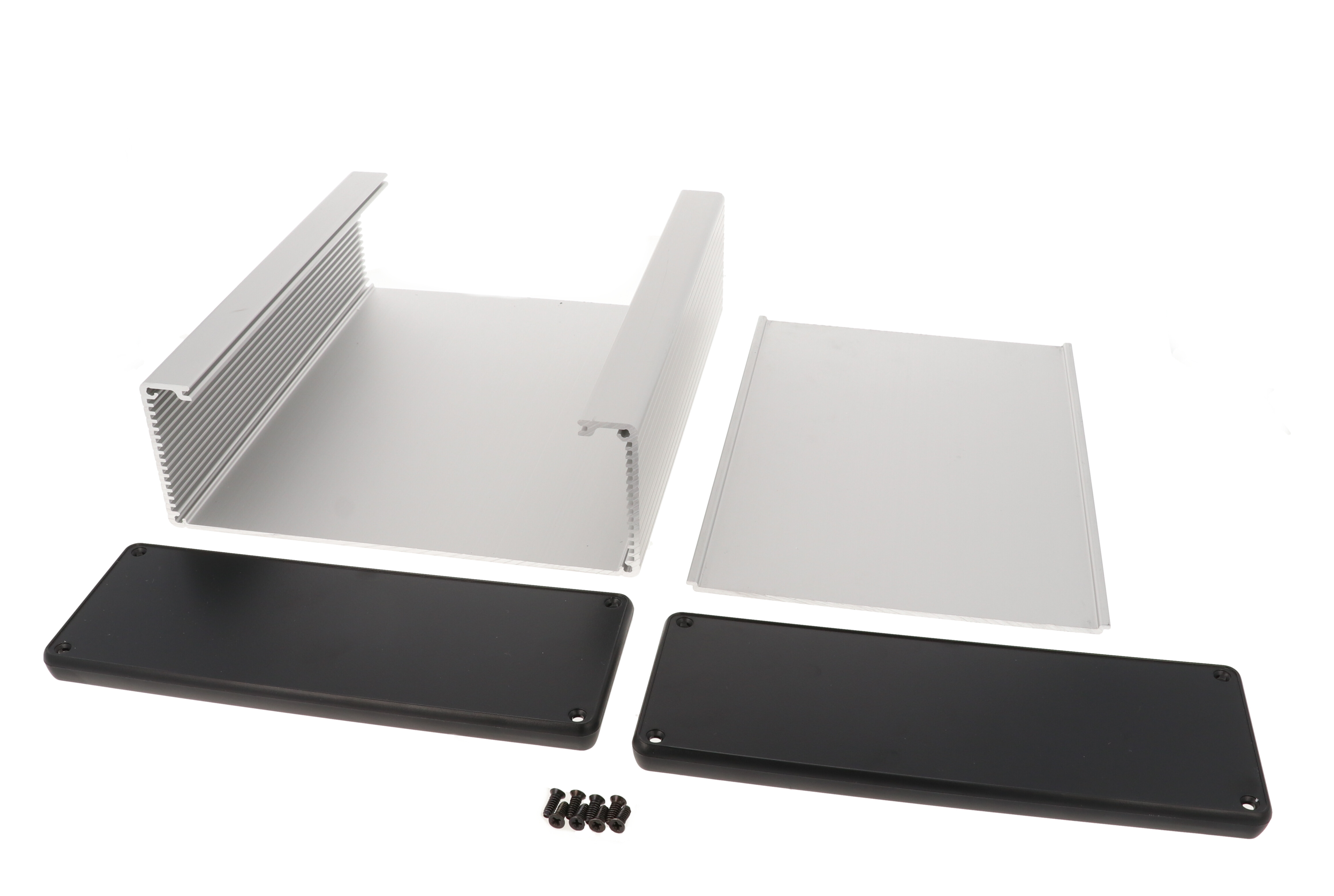 1455U2202 clear anodized extruded aluminum enclosure, 220 x 191 x 66 mm, with closed black plastic end panels