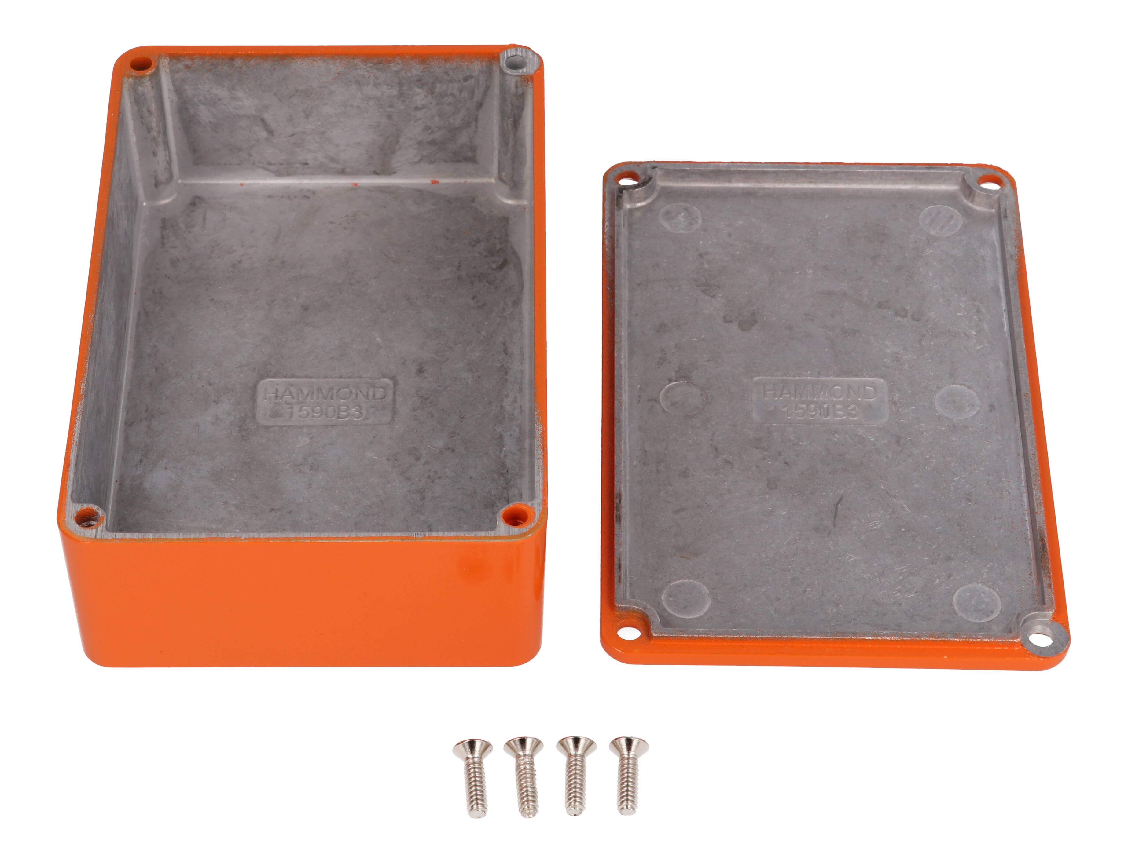 1590B3OR orange powder coated diecast aluminum stomp box enclosure, 116 x 77 x 38 mm, with lid