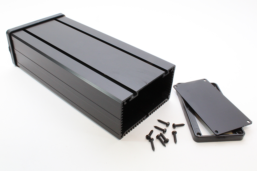 431610 black anodized extruded aluminum Sink Box enclosure with heat sink fins, 200 x 90 x 51 mm