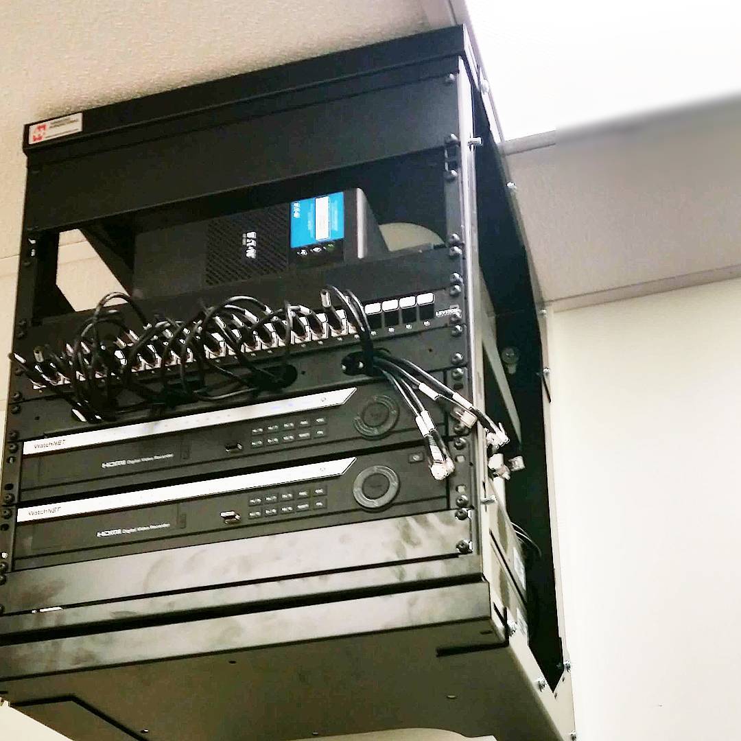 Hammond HWMR1912UBK 12U black center-hinged adjustable depth 19-inch wall-mount open rack — view 7