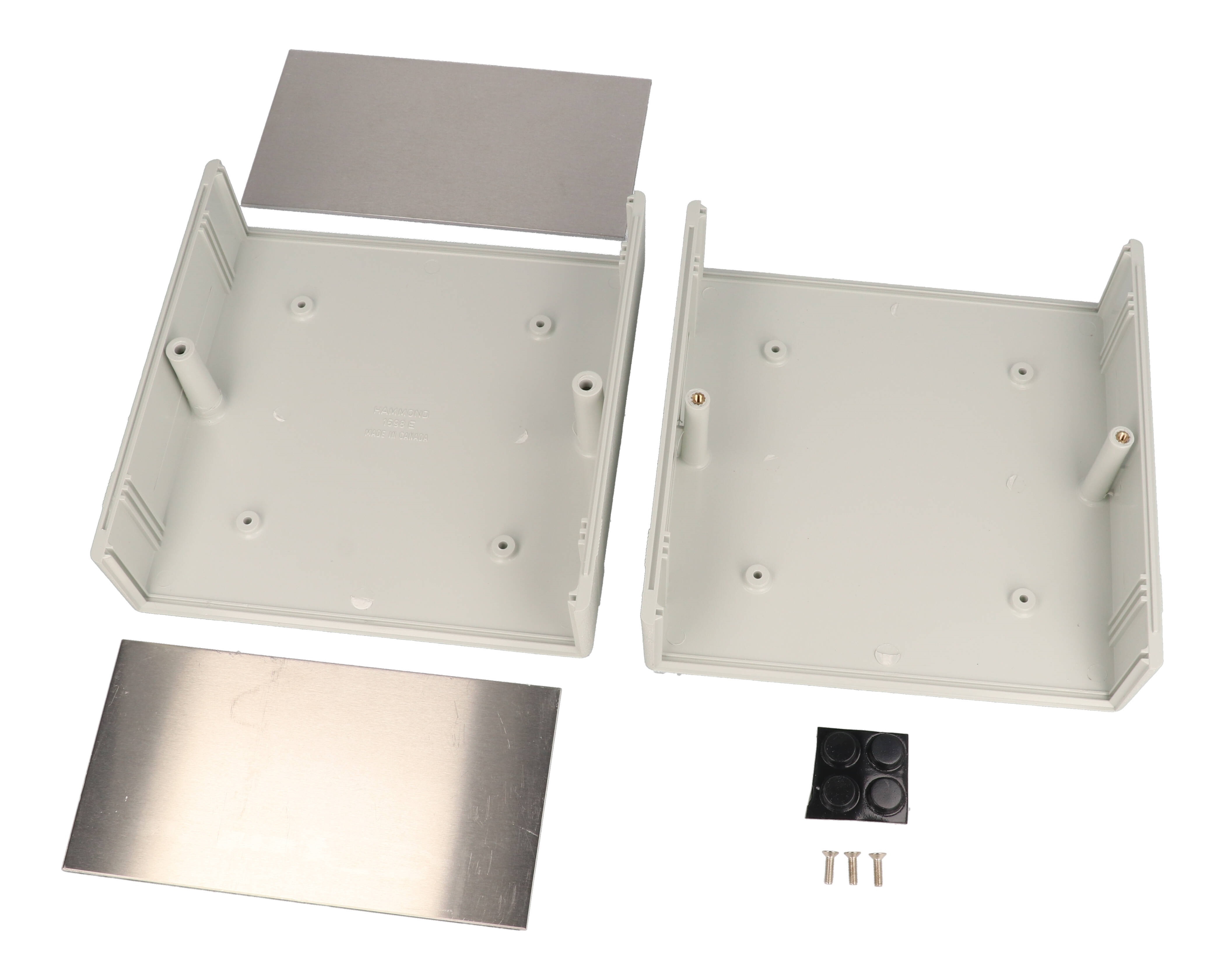 1598EGY light gray ABS 1598 Series instrument case with brushed aluminum end panels