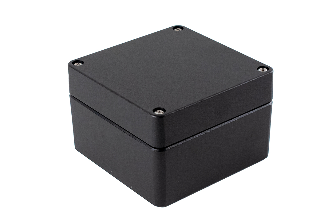 1590Z090BK textured black 140 x 140 x 90 mm diecast aluminum enclosure with gasketed lid and recessed stainless screws
