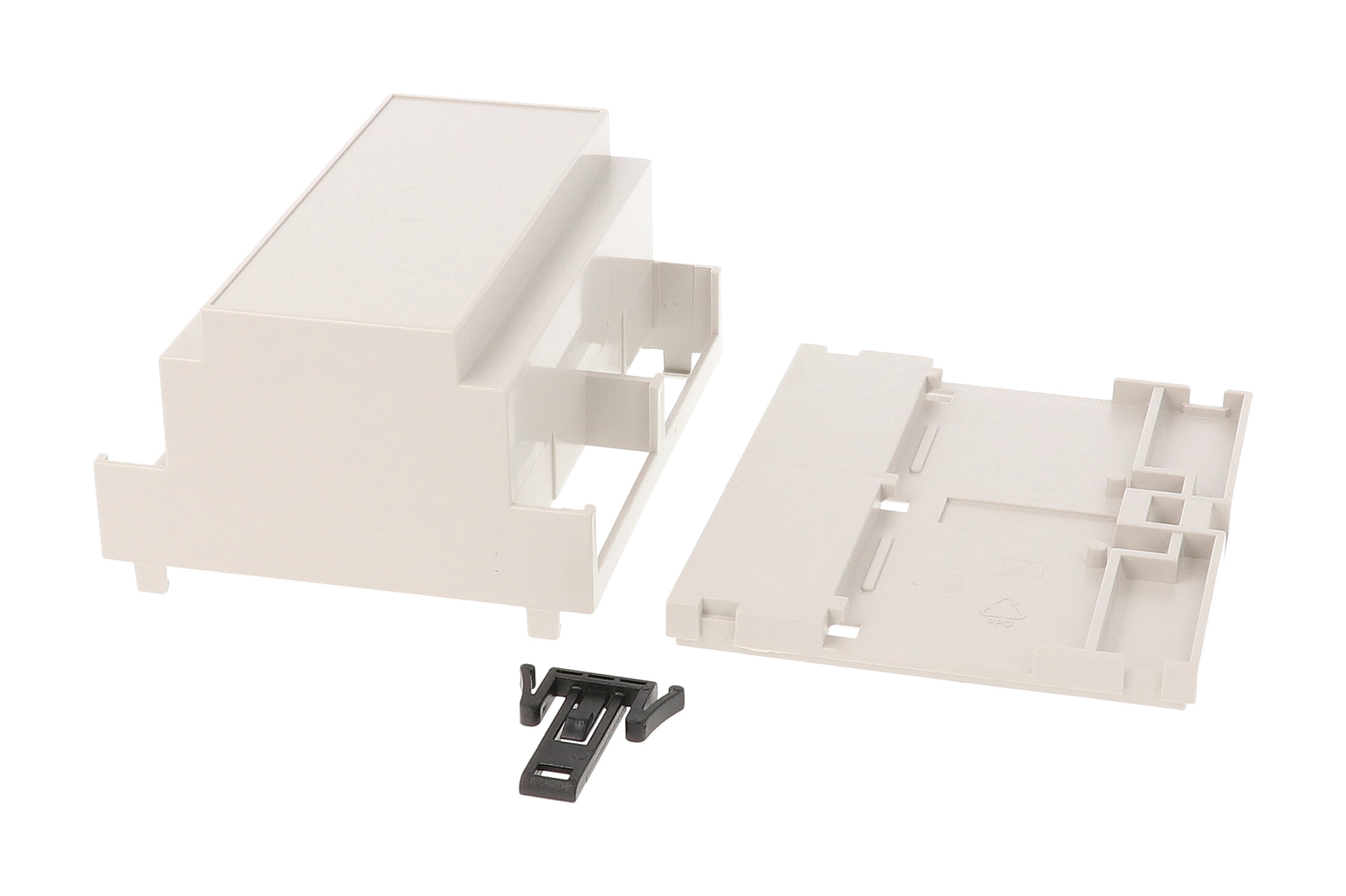 1597DIN6MDC53 light grey DIN 6 closed-top DIN rail enclosure with closed terminals on both sides