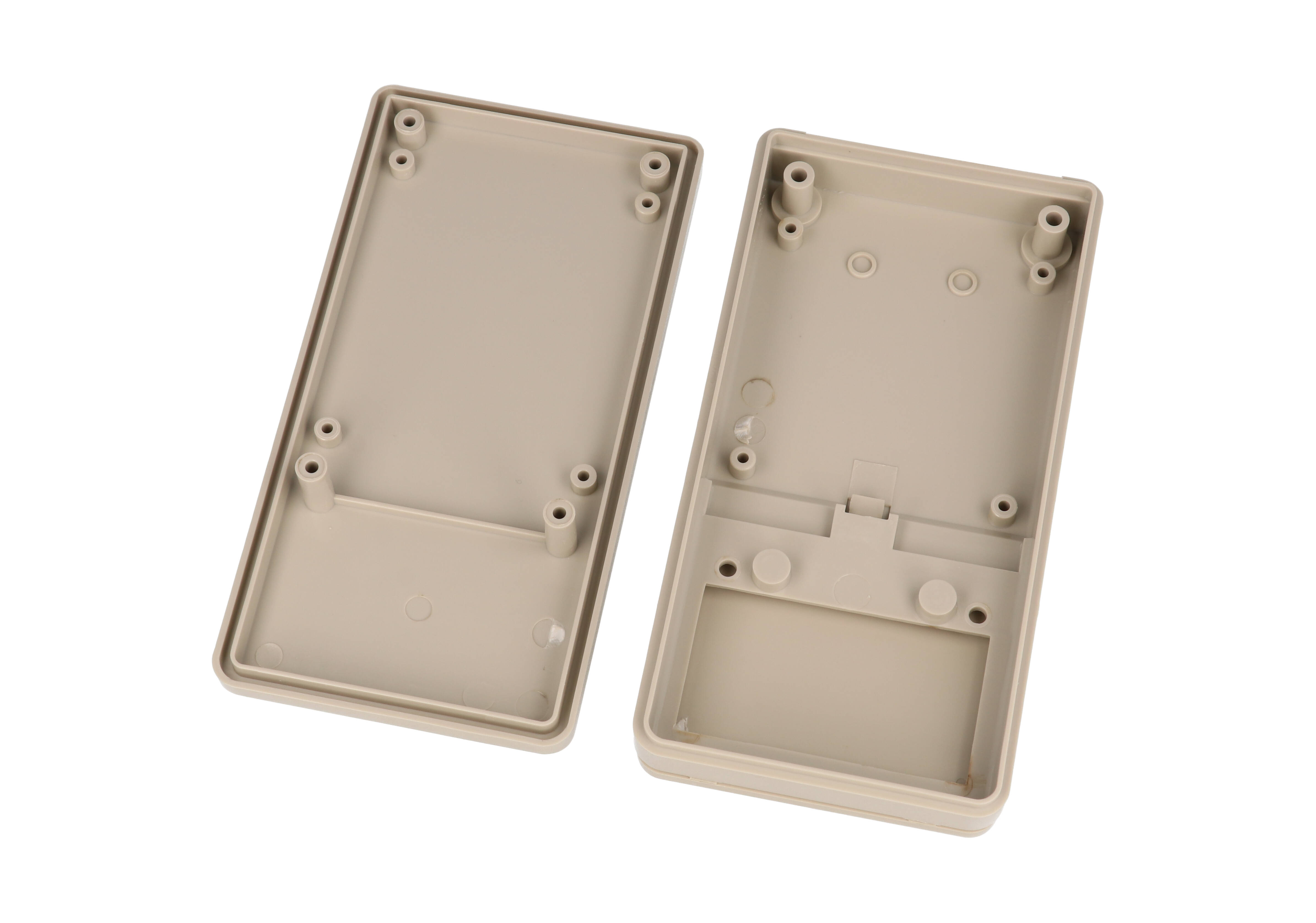 RH3015 light grey ABS hand-held enclosure with battery door, 130 x 68 x 25 mm