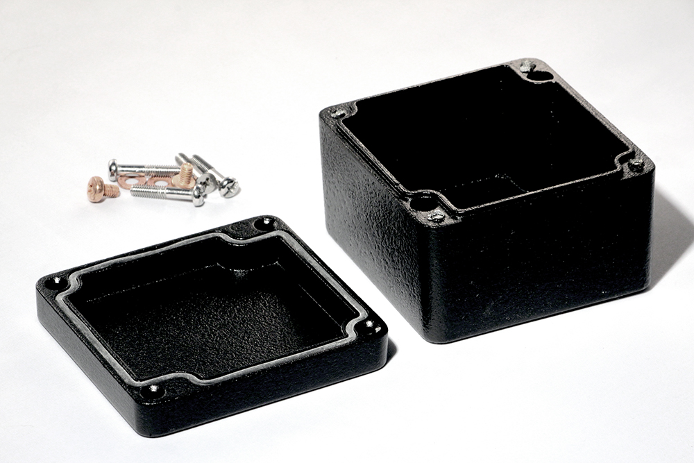 1590Z110BK textured black 80 x 75 x 52 mm diecast aluminum enclosure without internal shelf, lid with four recessed screws
