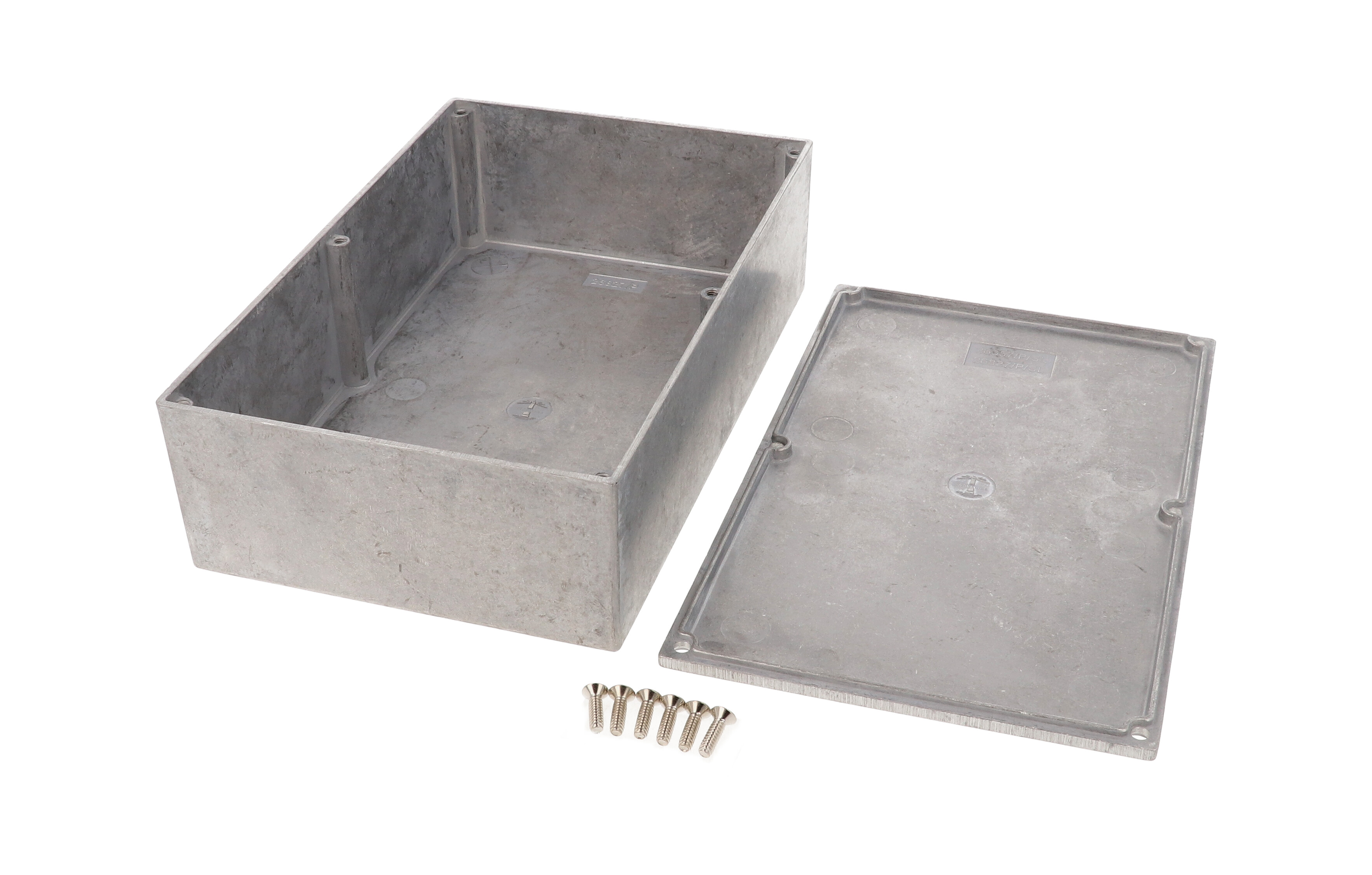 26827PSLA Eddystone natural finish diecast aluminium enclosure, 188 mm x 119 mm x 57 mm