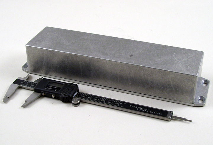1590BXFL natural diecast aluminum enclosure with wall-mounting flanged lid, 254 x 70 x 50 mm