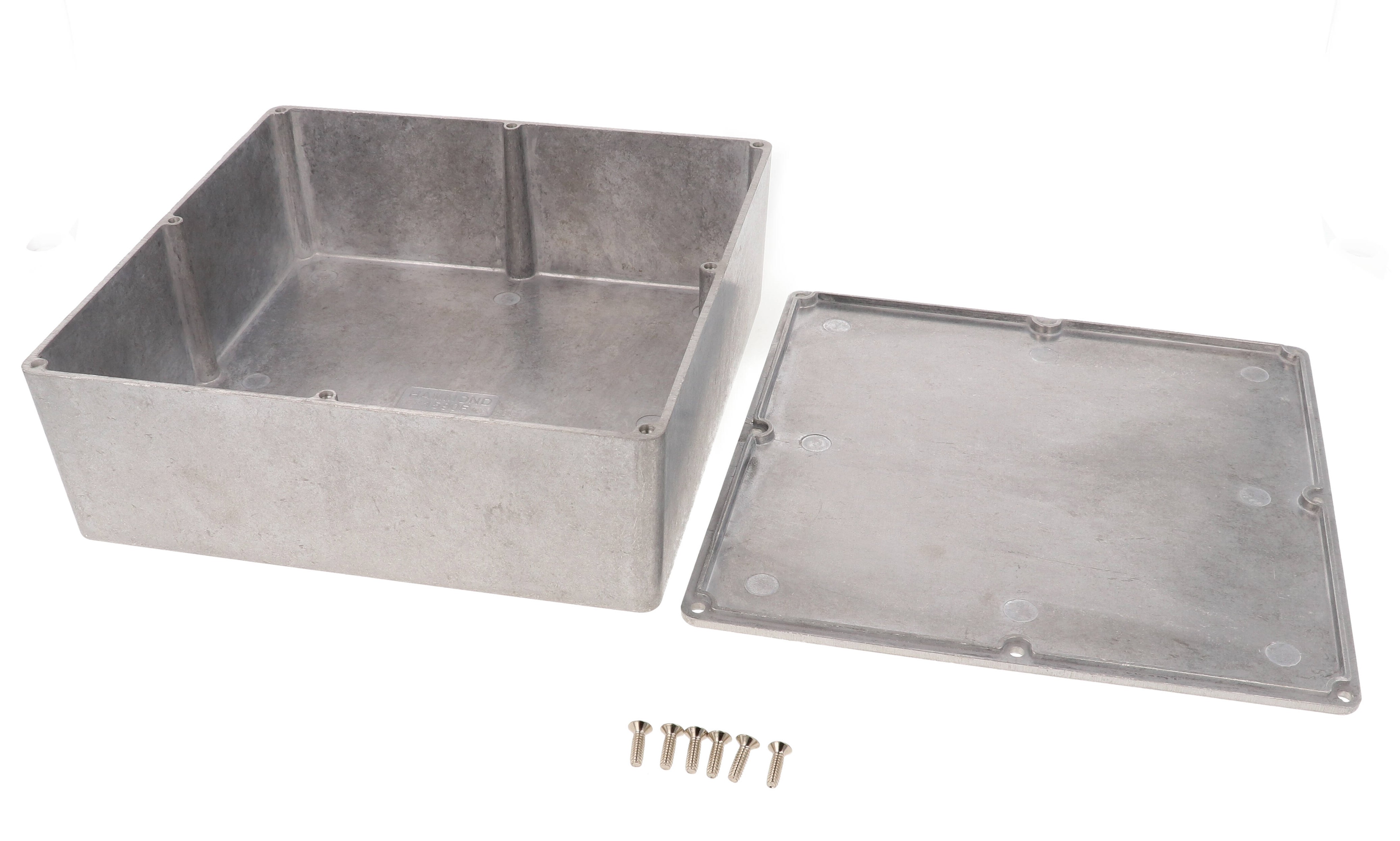 1590F natural square diecast aluminum enclosure, 188 x 188 x 67 mm, with eight lid screws