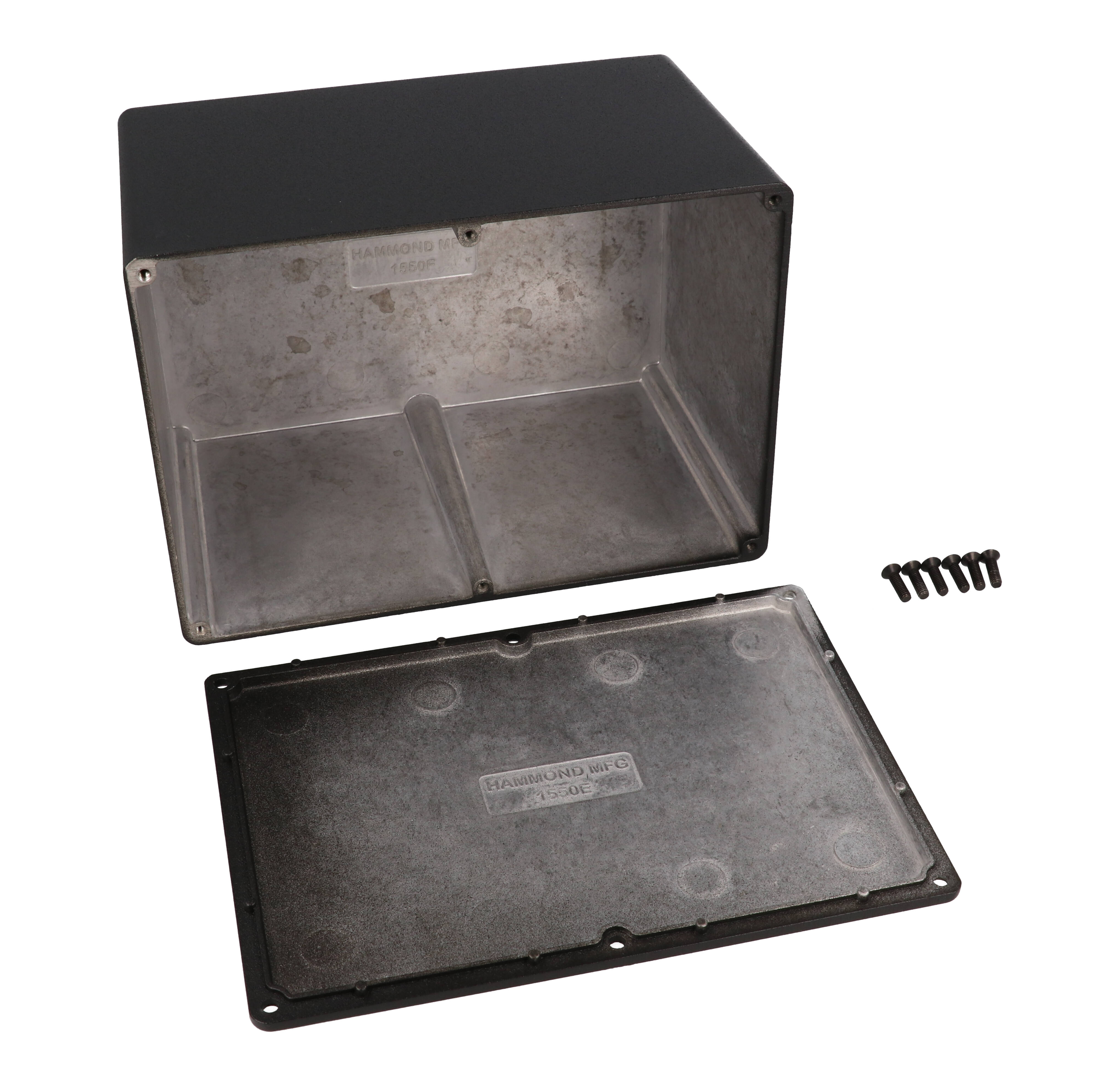 1550FBK black powder coated diecast aluminum enclosure, 171 mm x 121 mm x 101 mm, with screw-down lid