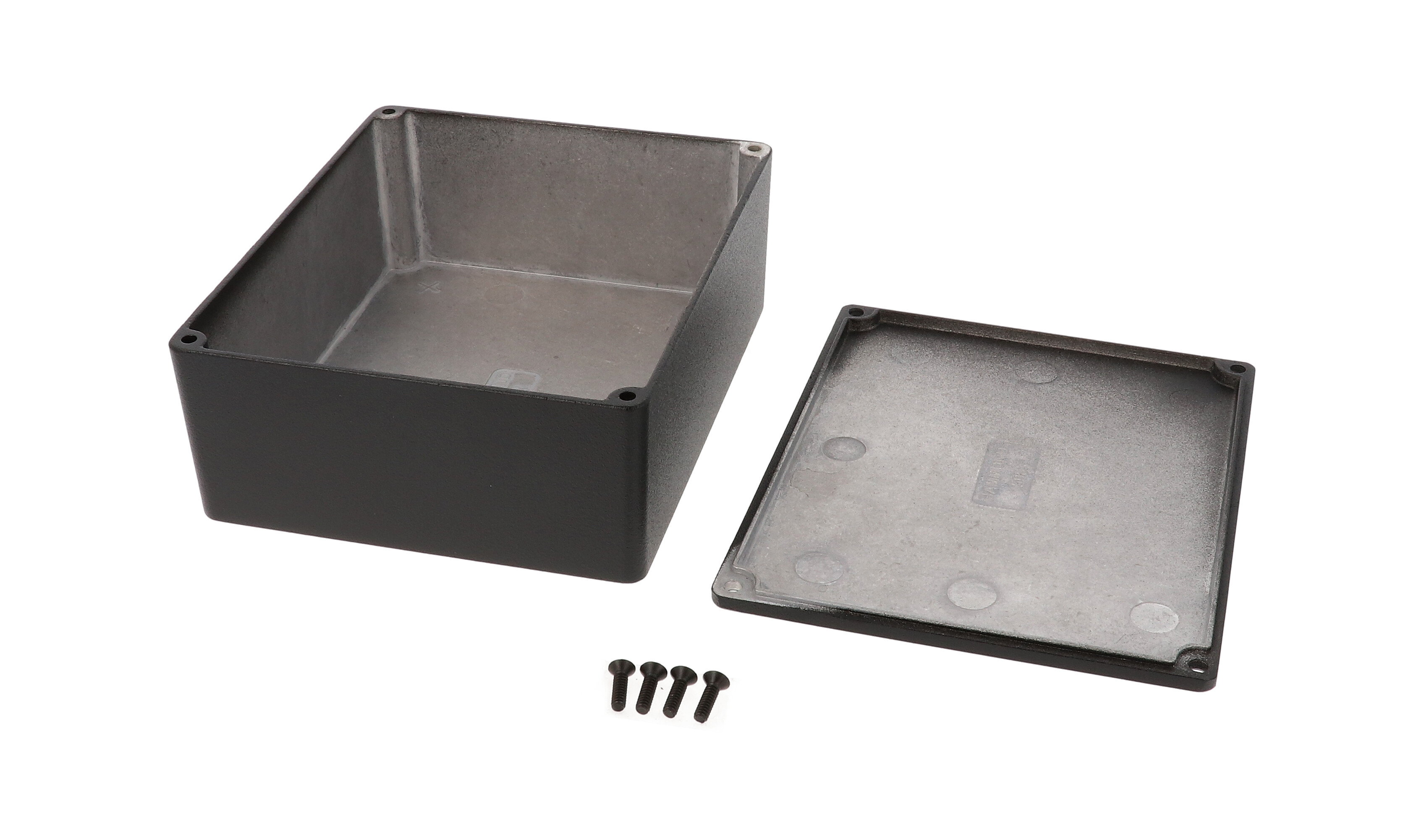 1590XBK textured black diecast aluminum enclosure, 145 x 121 x 56 mm, with black cover screws