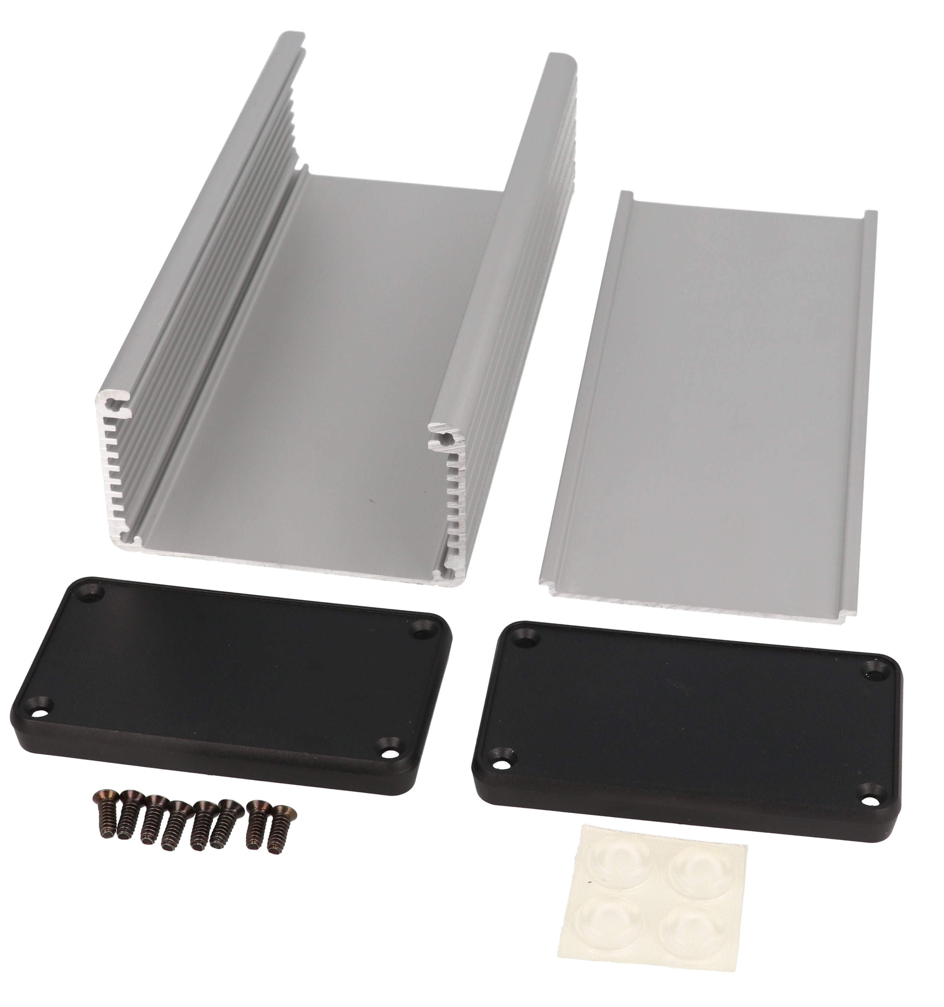1455K1602 clear anodized 160 x 78 x 43 mm extruded aluminum enclosure with plastic end panels