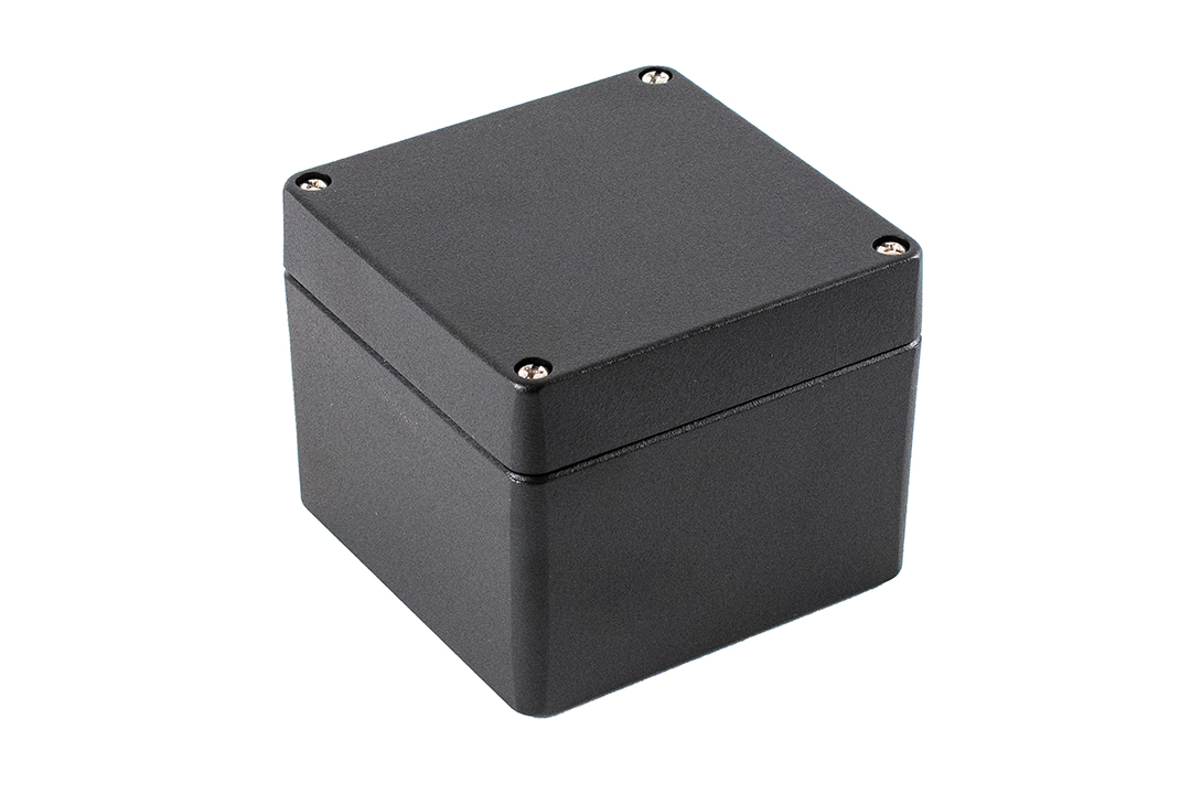 1590Z080BK square textured black diecast aluminum enclosure, 100 x 100 x 80 mm, with gasketed lid and four recessed lid screws