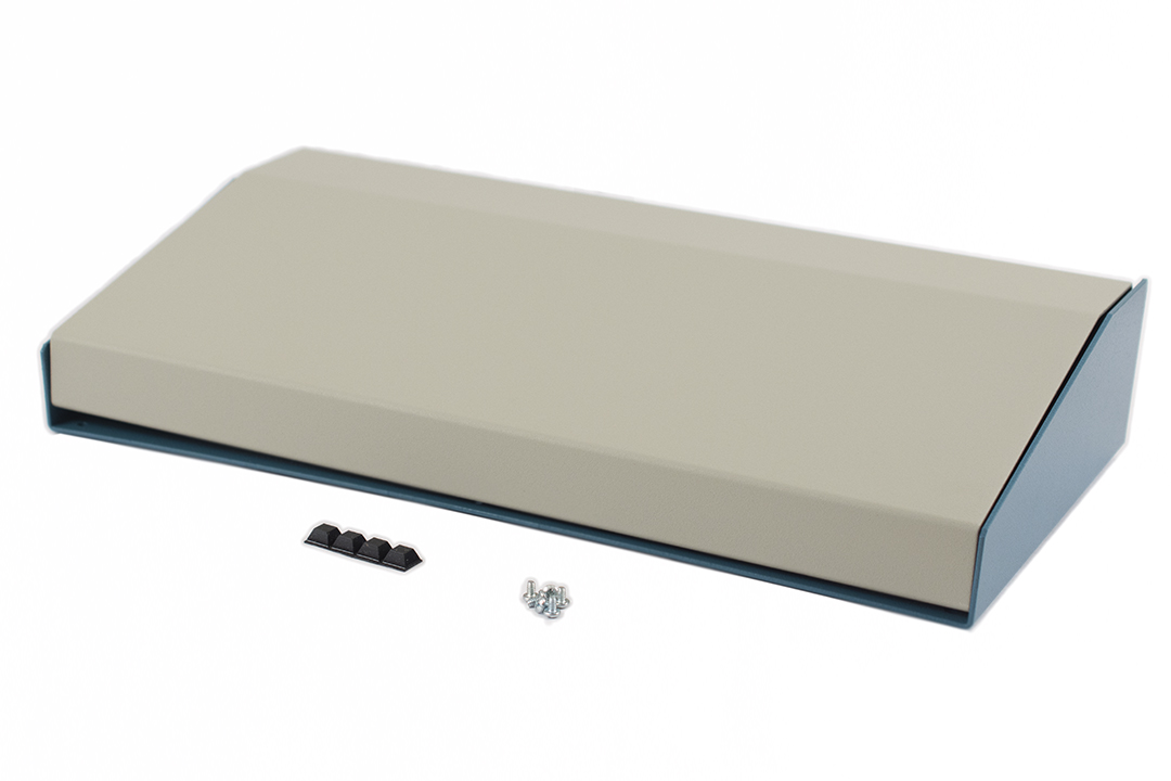 1456RH3WHBU — sloped metal console; 15 degree; beige top; blue case