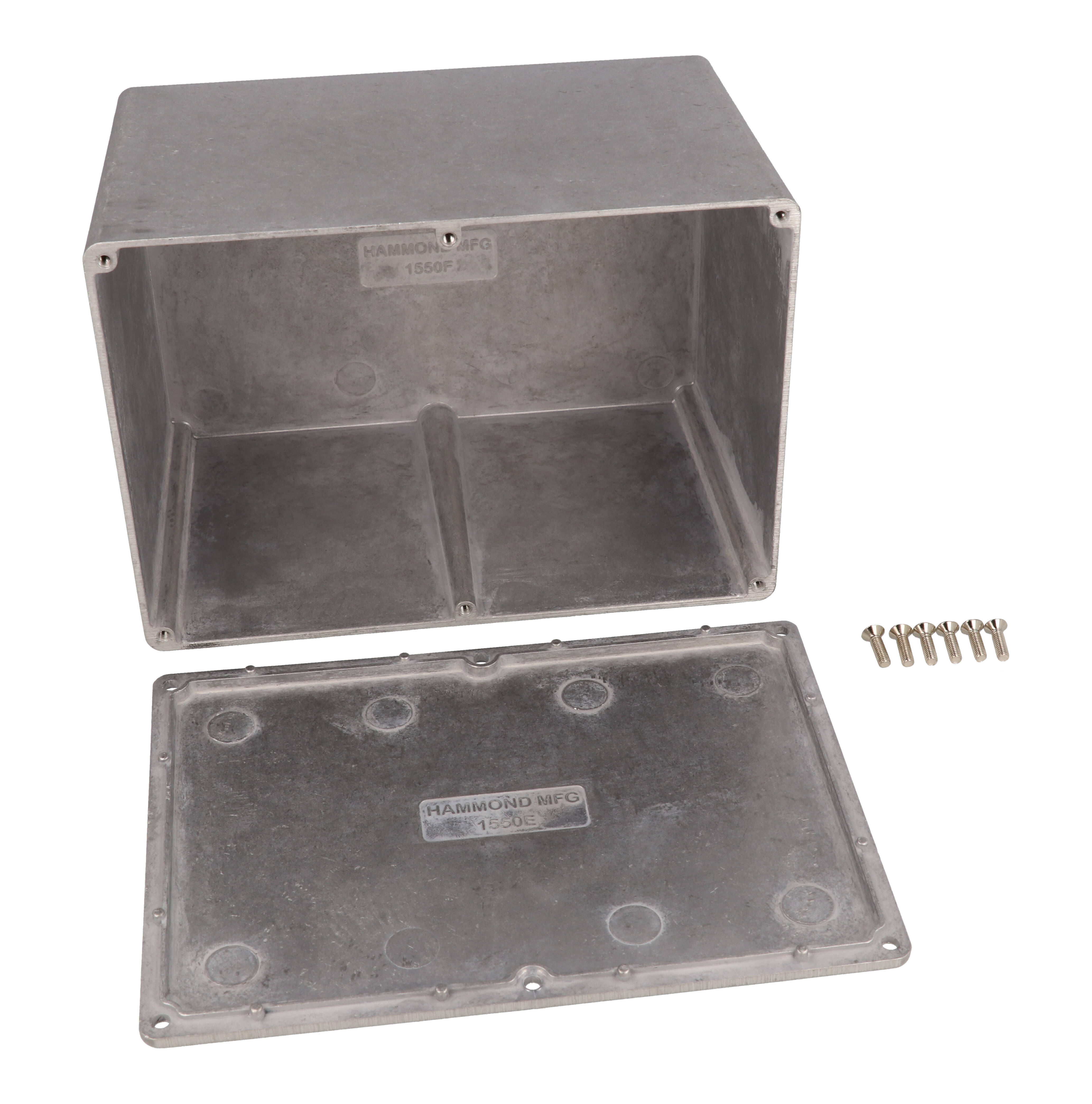1550F natural finish diecast aluminum enclosure, 171 mm x 121 mm x 101 mm, with screw-down lid