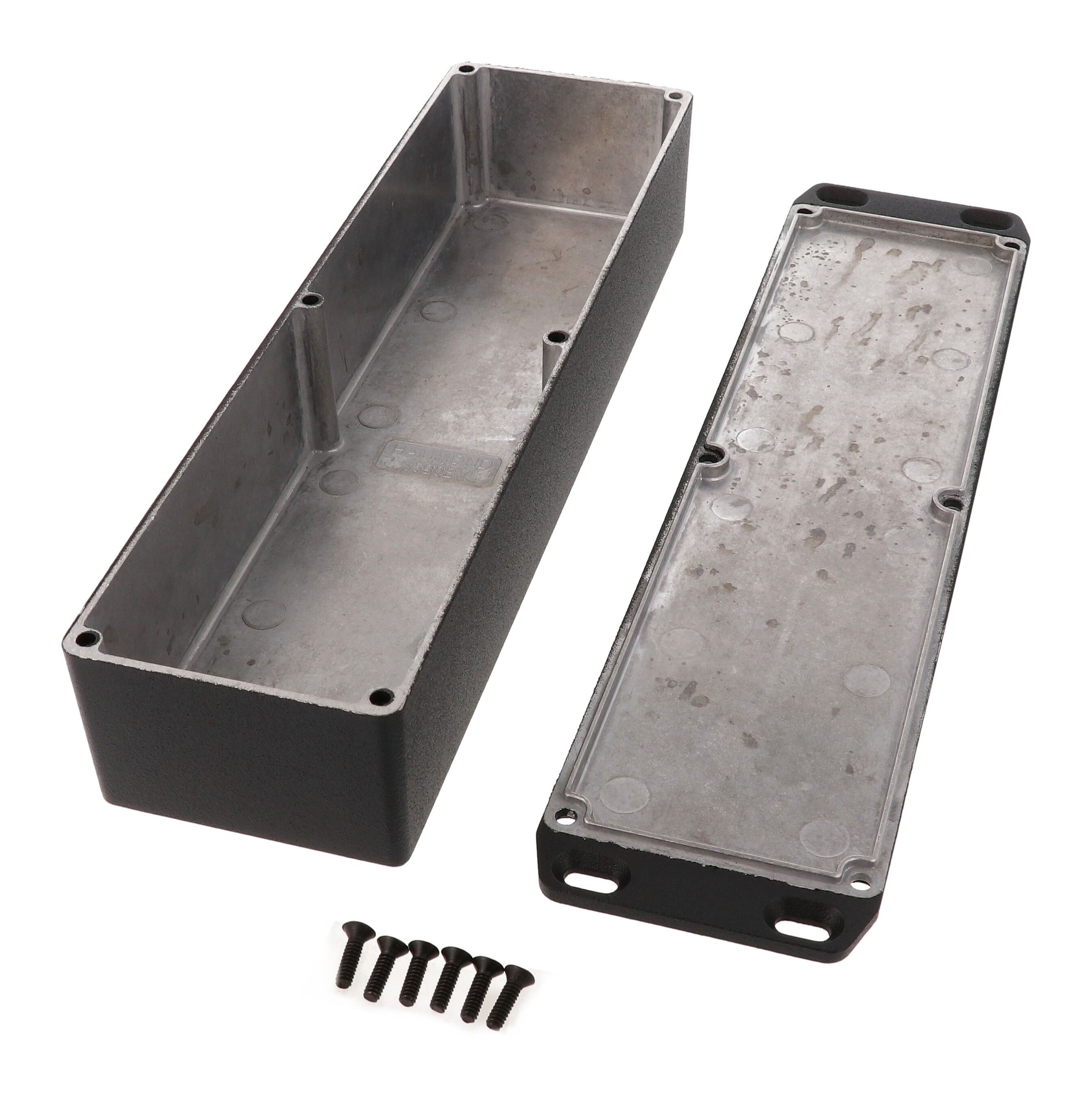 1590BXFLBK textured black diecast aluminum enclosure with flanged lid, 254 x 70 x 50 mm