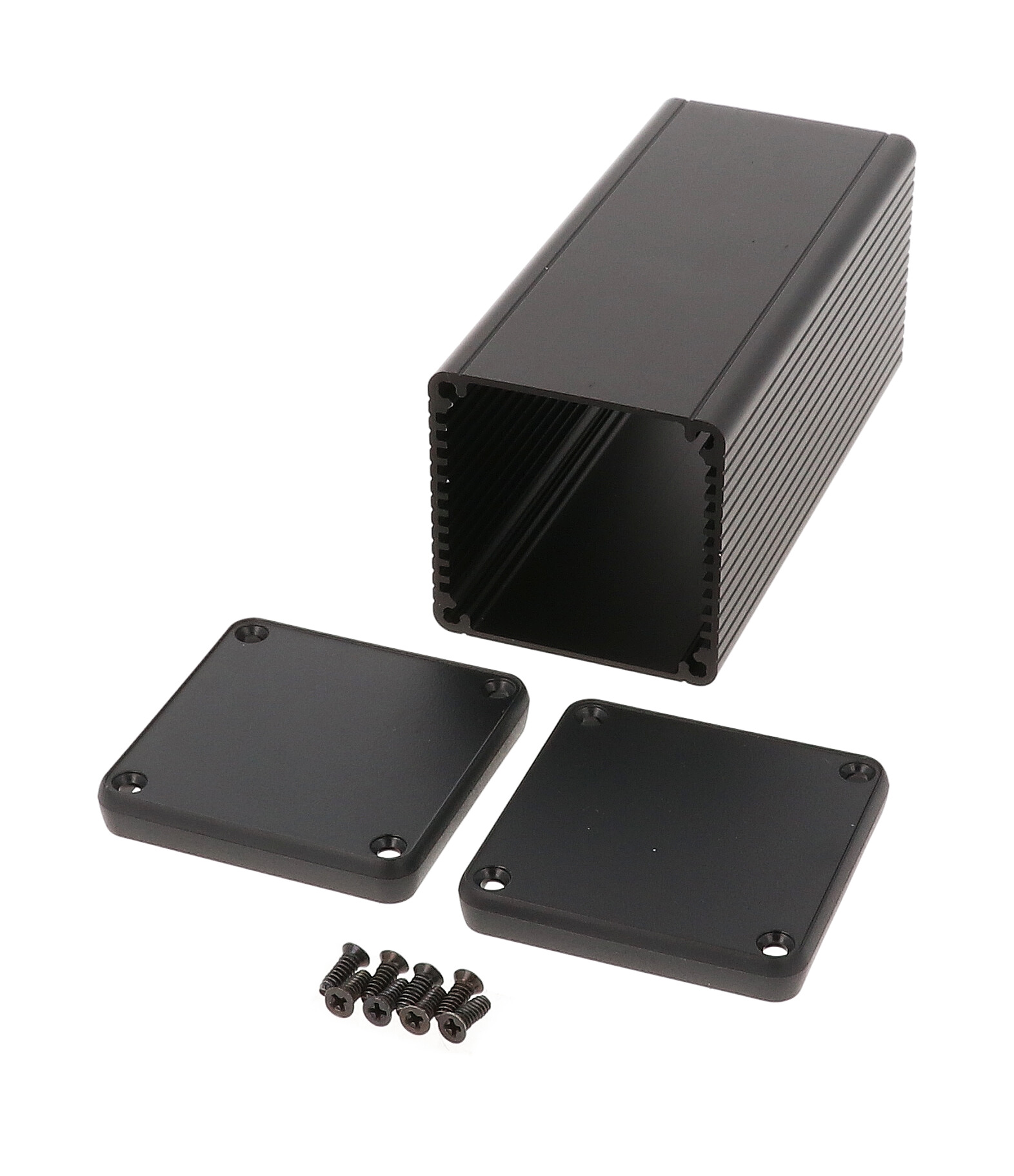 1455CS1202BK — extruded aluminum enclosure w/ CLOSED BEZELS