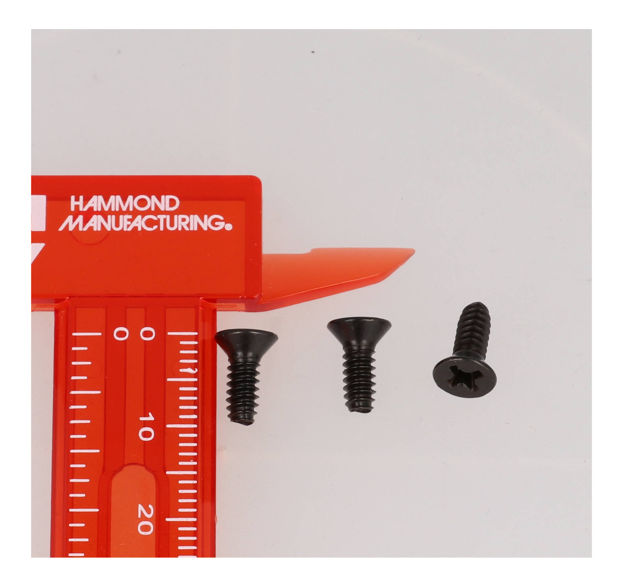 RM632SC100BK black #6-32 x 3/8 inch Taptite Phillips flat head steel screws, 100 pack