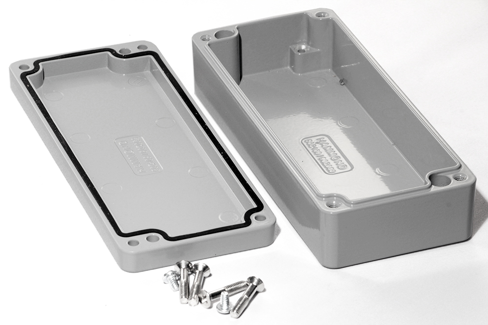 1590Z063GY gray RAL 7001 powder painted diecast aluminum enclosure, 150 x 64 x 36 mm, with lid and recessed screws
