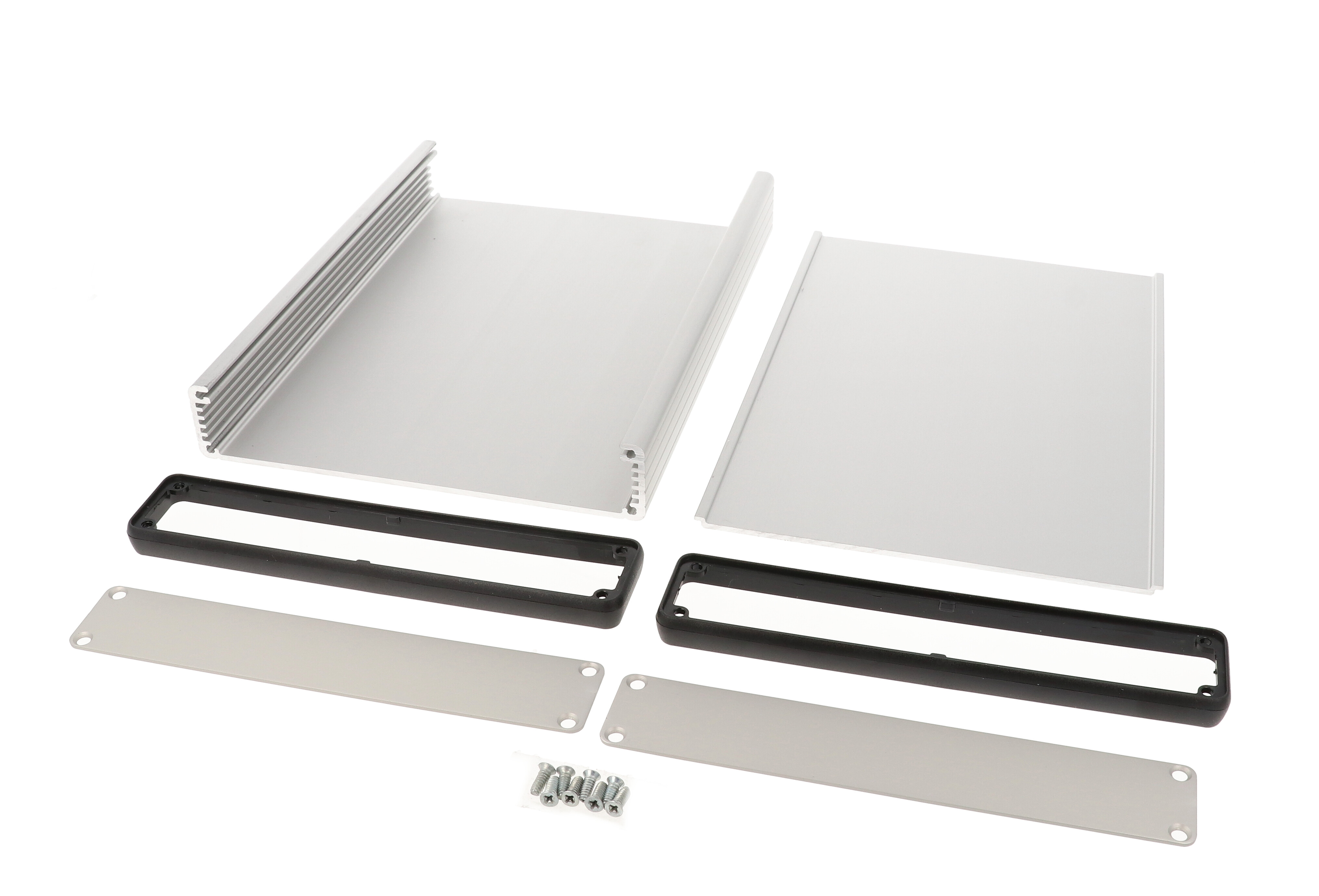 1455R2201 clear anodized extruded aluminum PC board enclosure, 220 x 165 x 30.5 mm, with aluminum end panels and open bezels