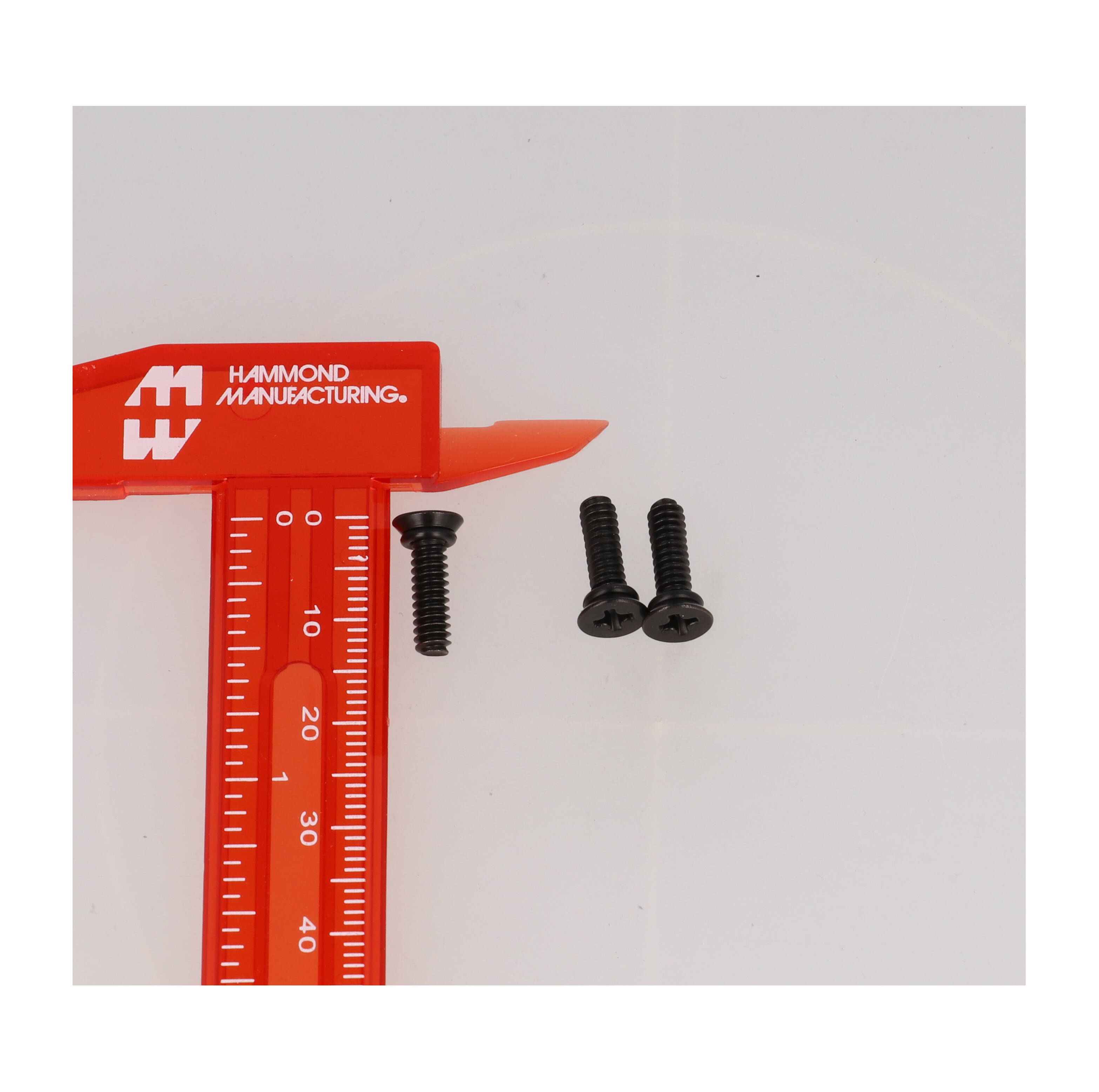 1590WMS100BK 100-pack of black #6-32 x 1/2 inch stainless steel watertight screws with o-rings
