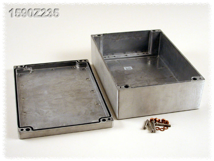 1590Z235 natural 330 x 230 mm heavy-duty diecast aluminum enclosure with lid