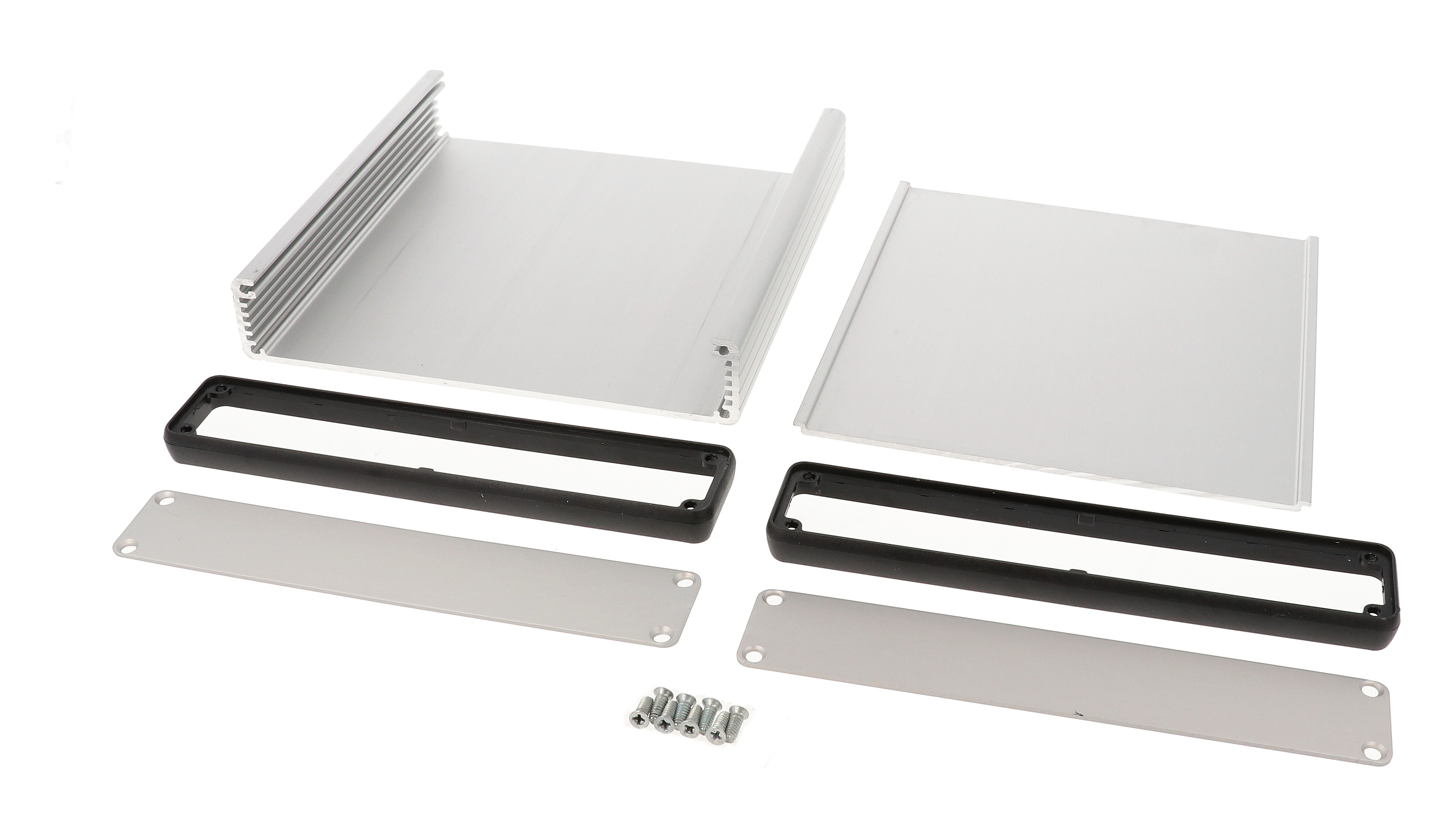 1455R1601 clear anodized extruded aluminum PC board enclosure, 160 x 165 x 30.5 mm, with aluminum end panels and open bezels