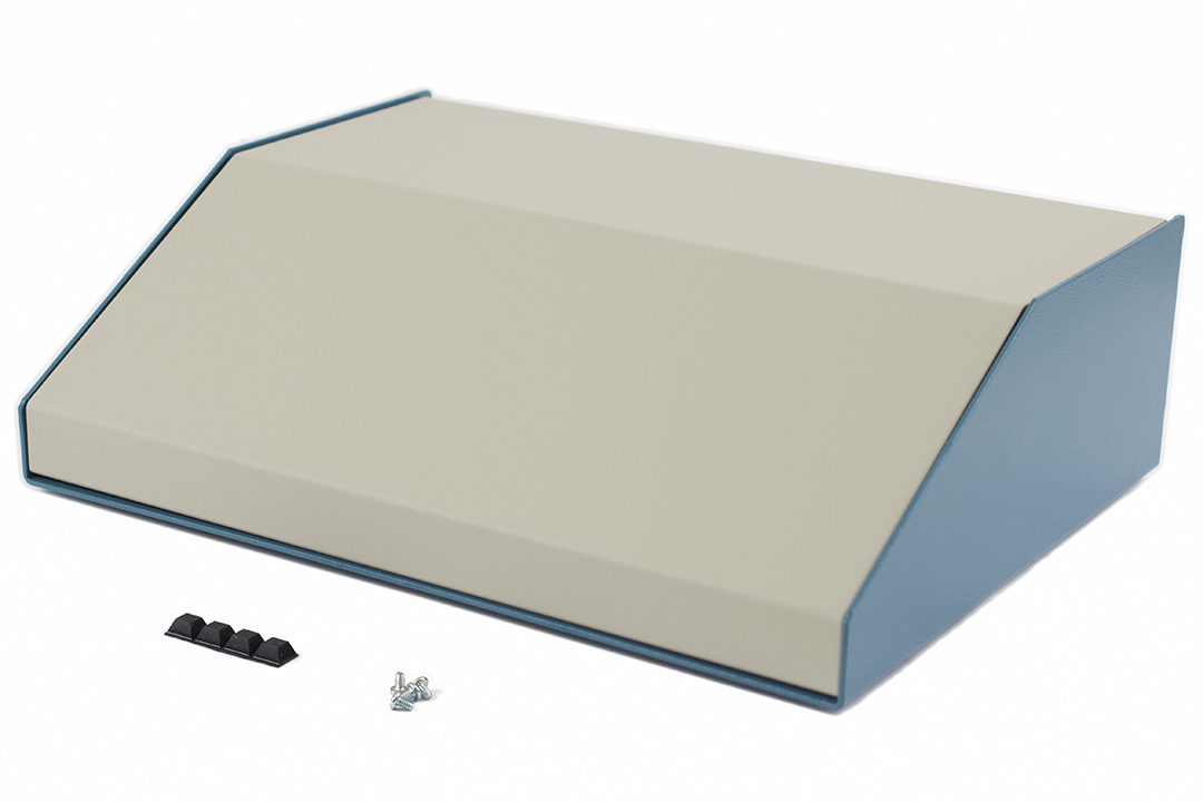 1456PK4WHBU — sloped metal console; 30 degree; beige top; blue case
