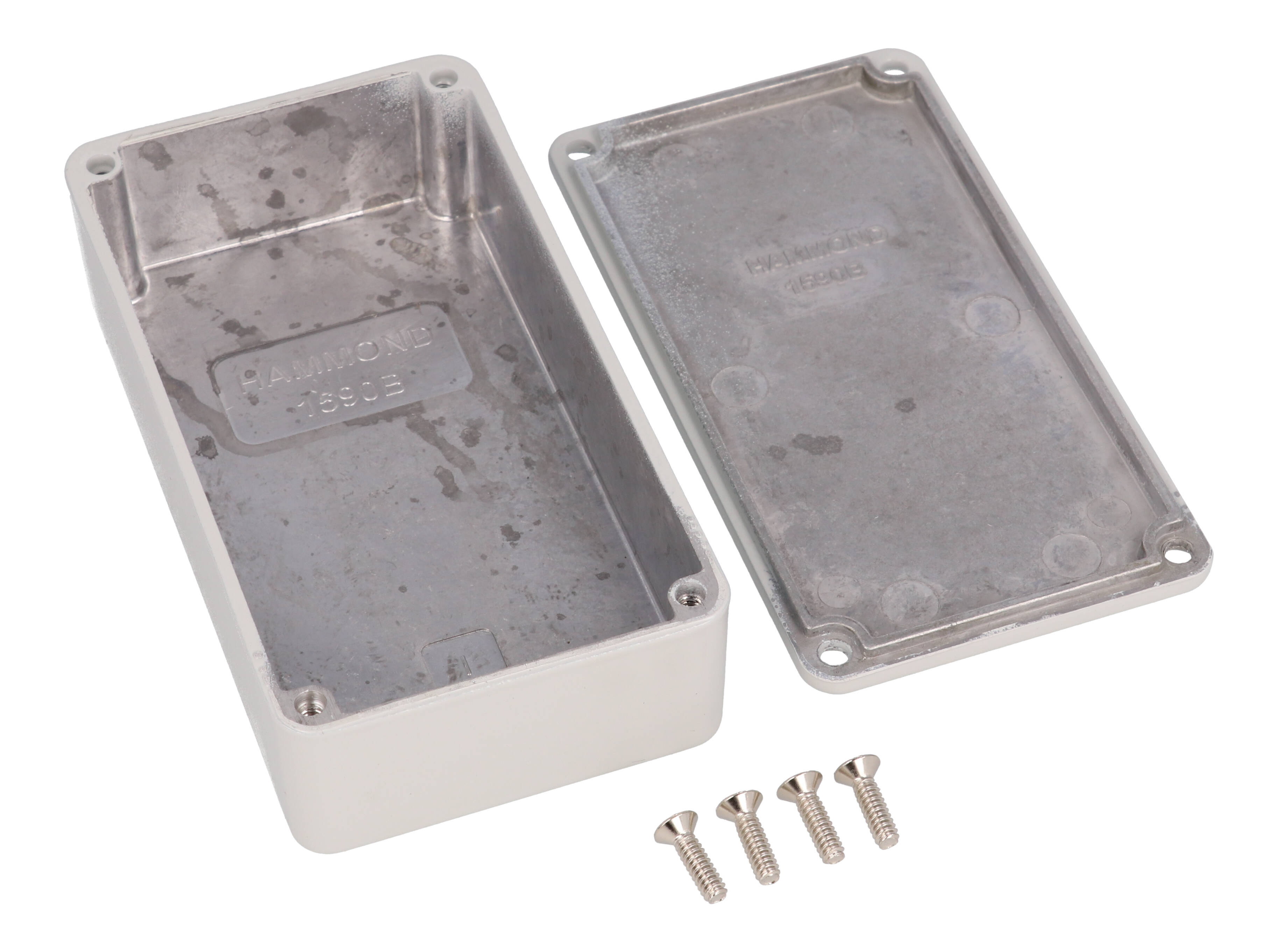 1590BLG light gray powder coated diecast aluminum stomp box enclosure, 112 x 61 x 31 mm, with lid