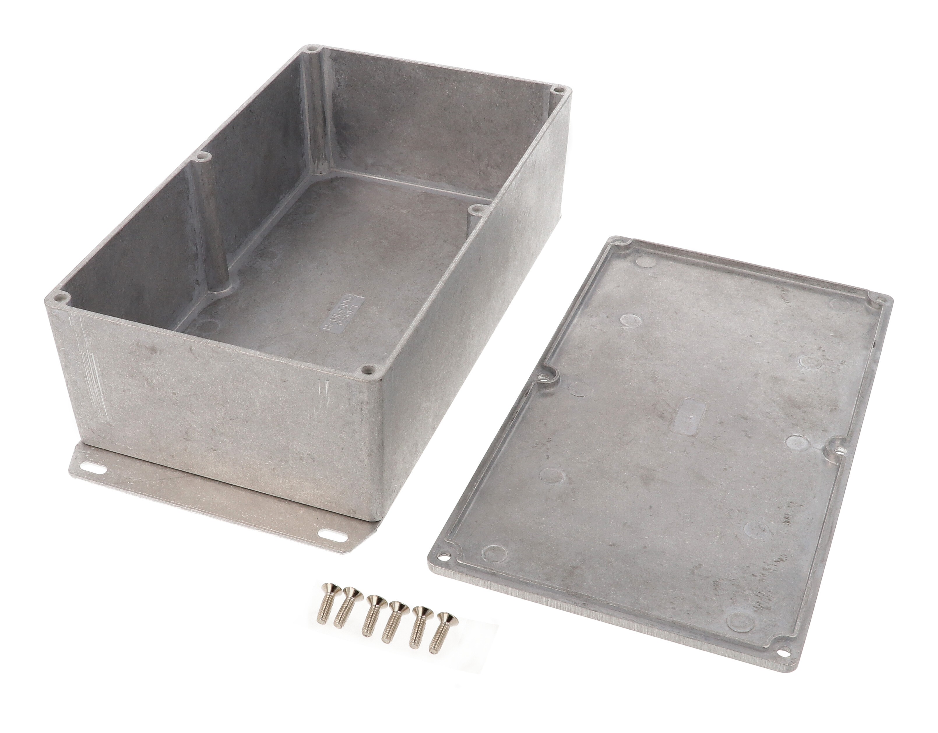 1590R1F natural aluminum diecast aluminum enclosure with welded flanged bottom plate, 192 x 112 x 61 mm