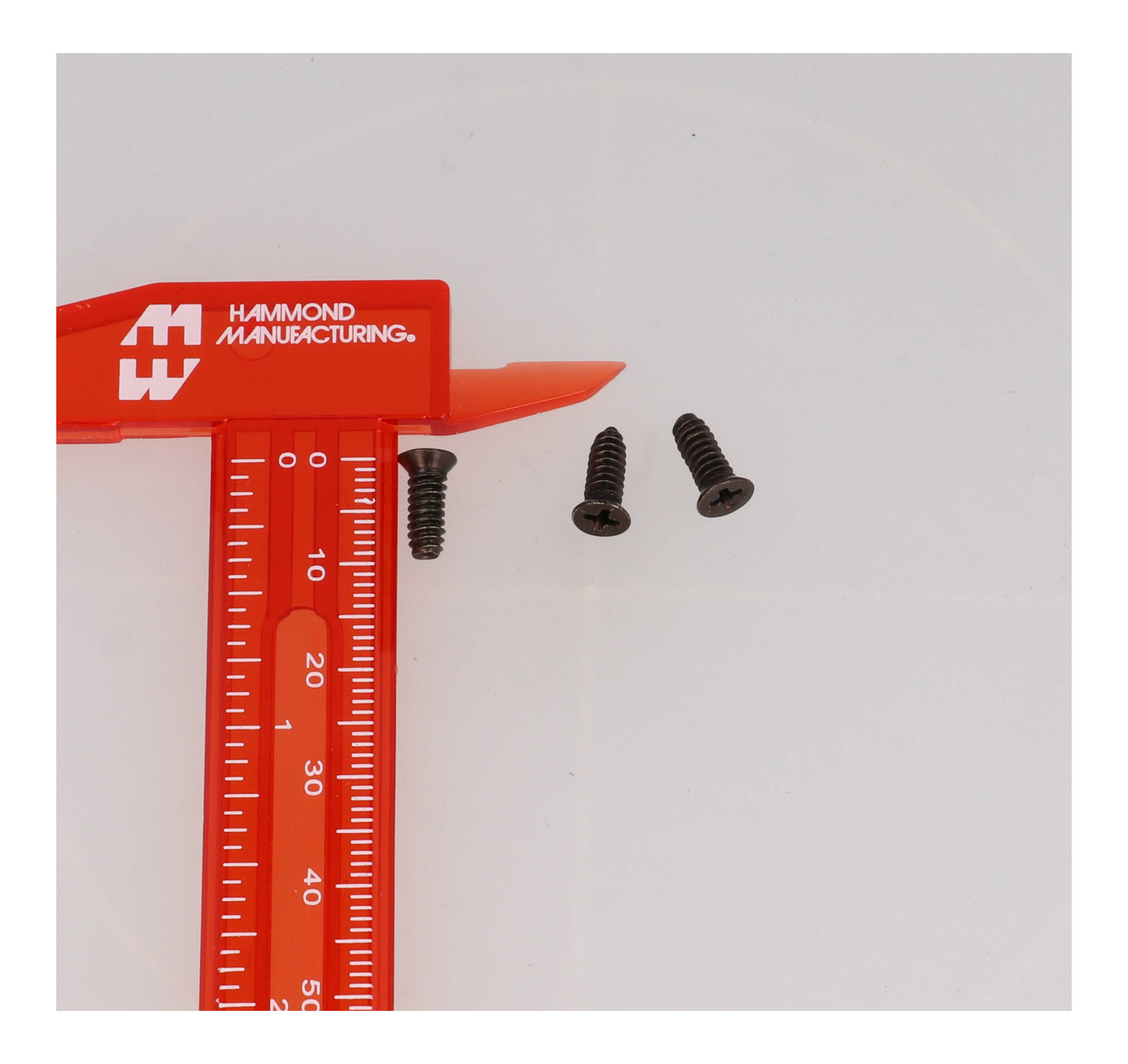 1455MS100BK black zinc plated #6-32 x 3/8 Phillips flat head end panel screws, bag of 100