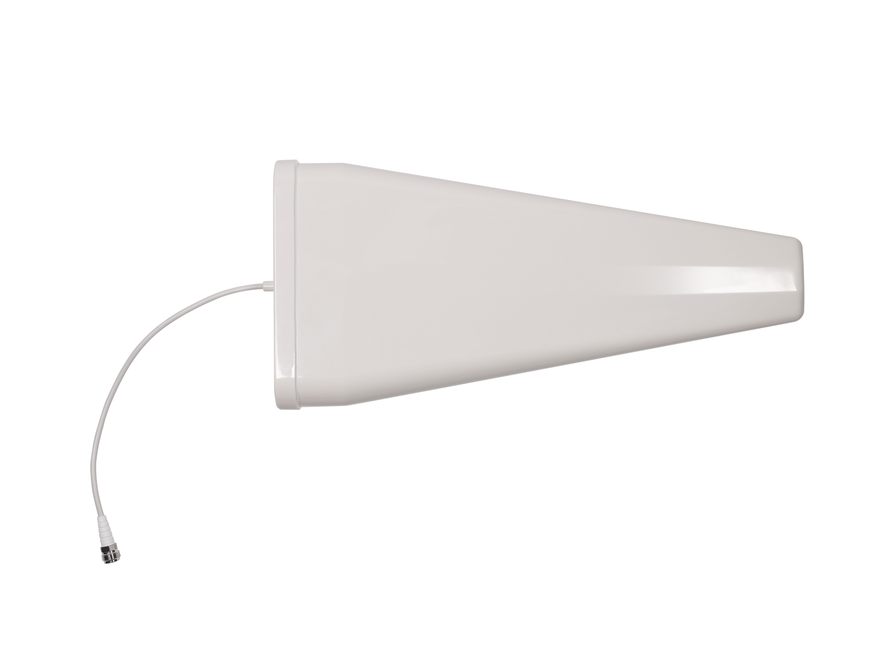 WilsonPro 311245 Wideband Directional Antenna 50 Ohm 600-4000 MHz with C-Band