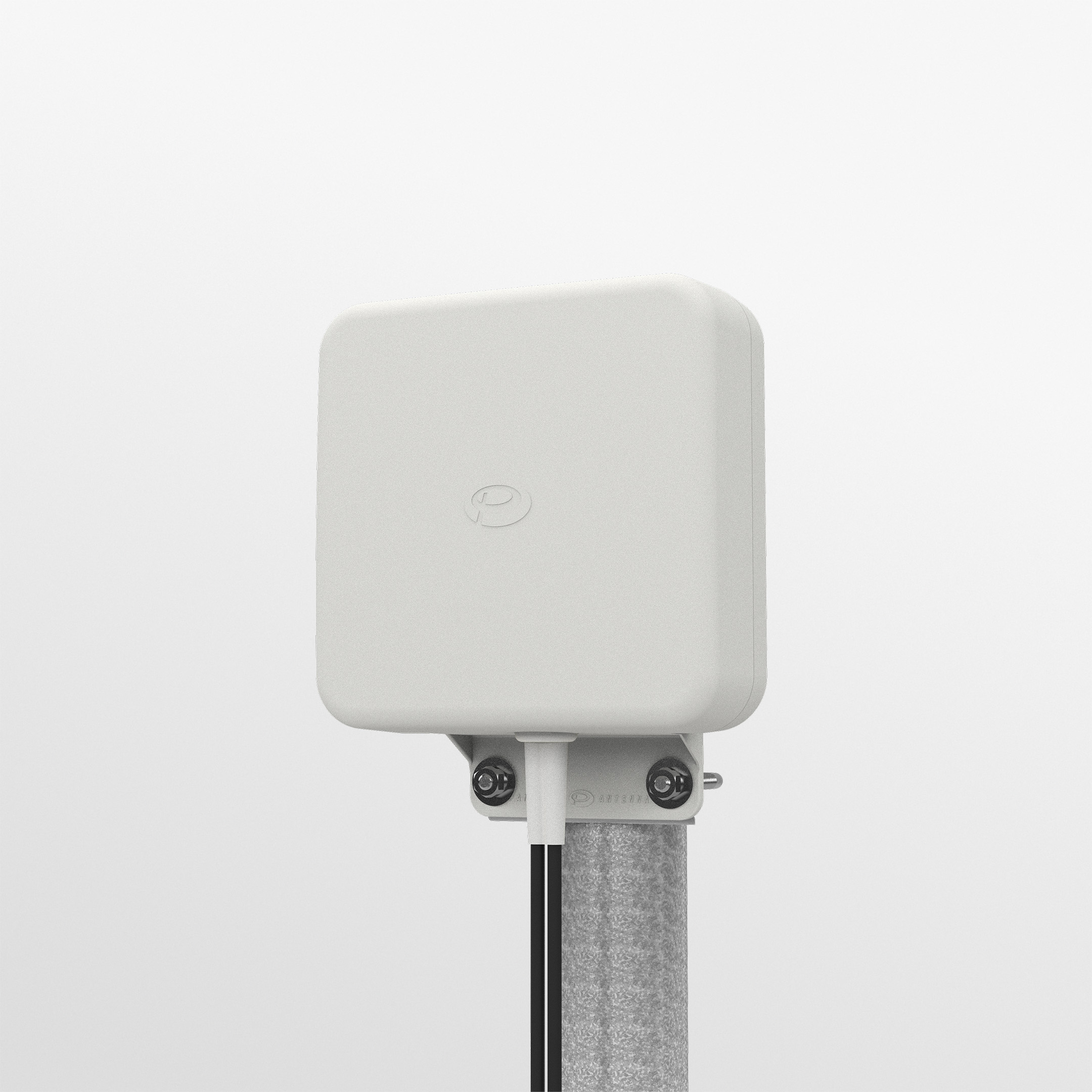 Panorama WMMGG-7-38-5SP 2x2 MIMO 4G/5G + GPS/GNSS Wall/Mast Antenna with 5 m SMA Cables
