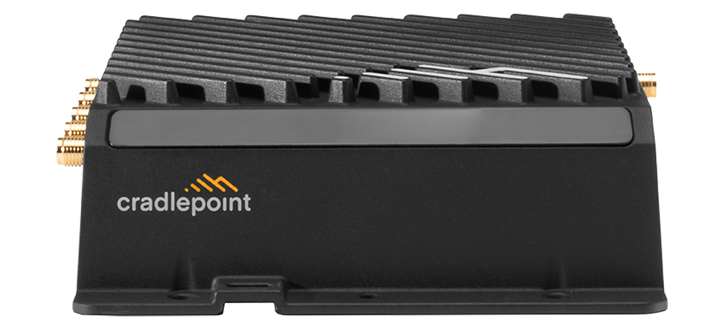 Cradlepoint R920 Ruggedized LTE Cat 7 Router with Wi-Fi 6 and 1-Year NetCloud Mobile Essentials (North America)