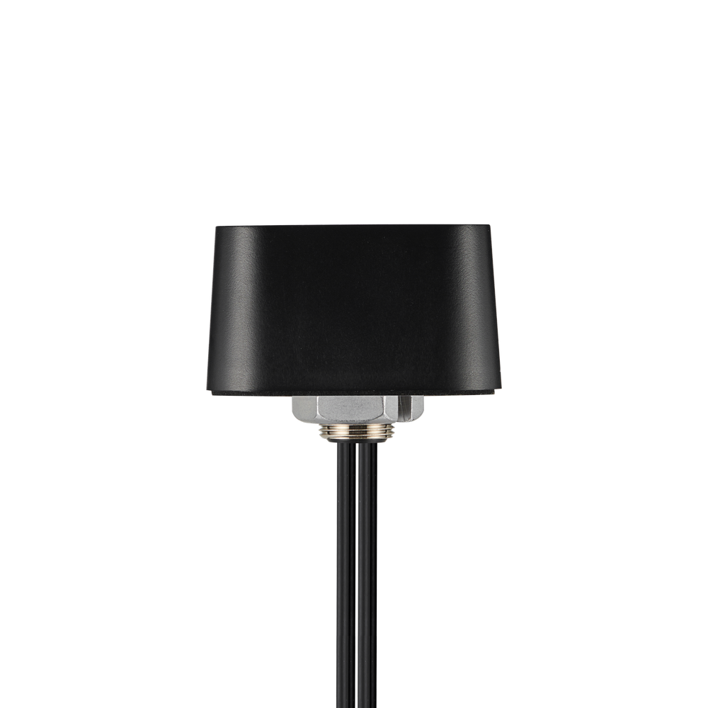 Taoglas Raptor X MA8006 black low-profile 6-in-1 screw-mount antenna combining 5G/4G, Wi-Fi and GNSS elements. — view 3