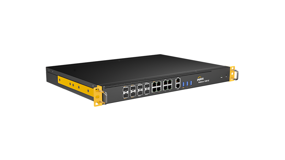 Peplink Balance 1350 EC enterprise router — view 3