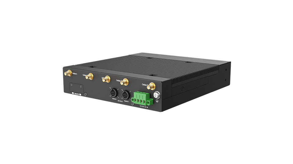 Peplink Balance 310 5G SD-WAN branch router with embedded global 5G modem — view 8